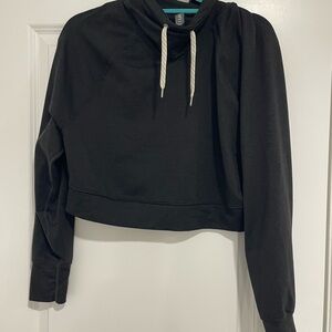 Vuori Black Cropped Sweatshirt with Drawstring